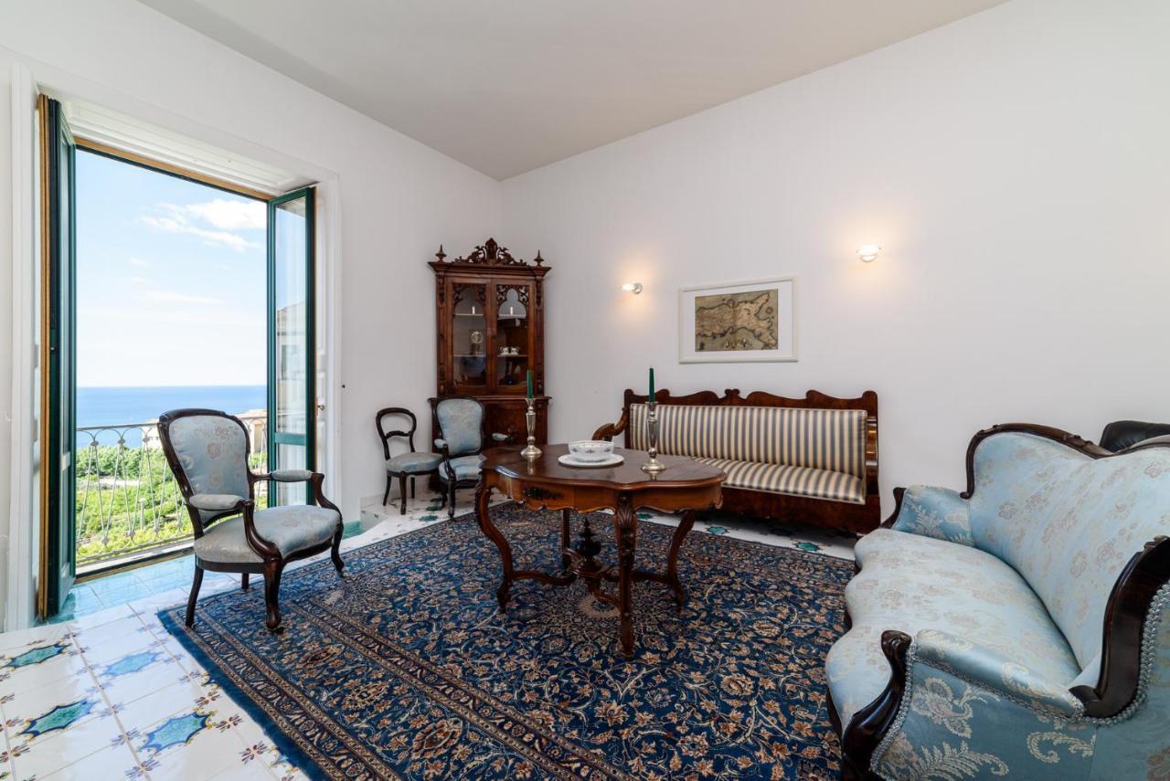 Amalfi Coast Family Luxury Suite Vietri Eksteriør billede