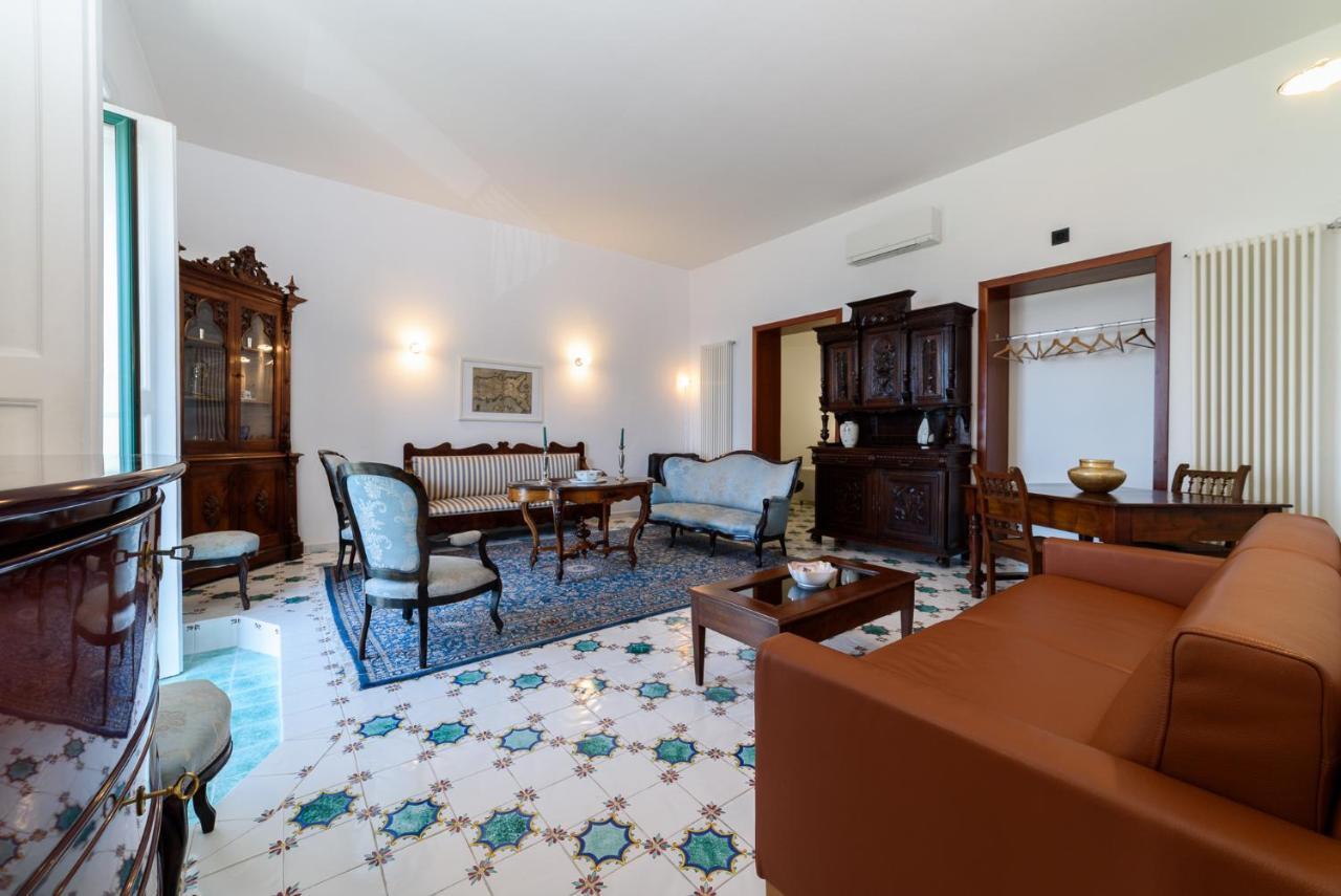 Amalfi Coast Family Luxury Suite Vietri Eksteriør billede