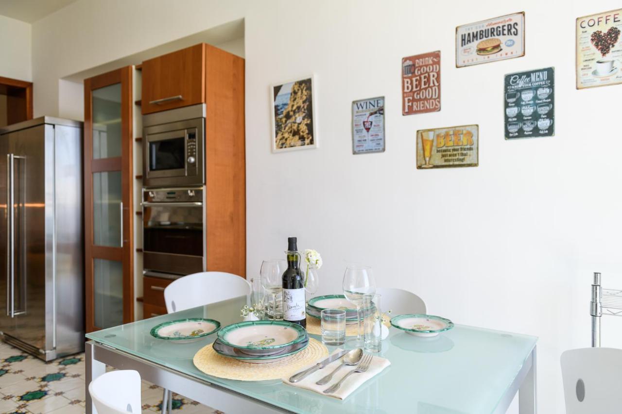 Amalfi Coast Family Luxury Suite Vietri Eksteriør billede