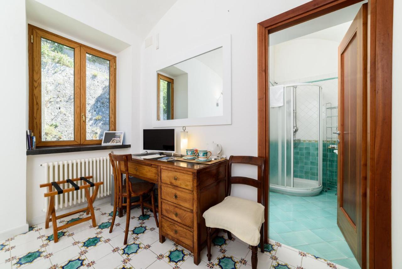 Amalfi Coast Family Luxury Suite Vietri Eksteriør billede