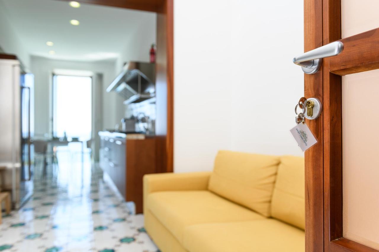 Amalfi Coast Family Luxury Suite Vietri Eksteriør billede