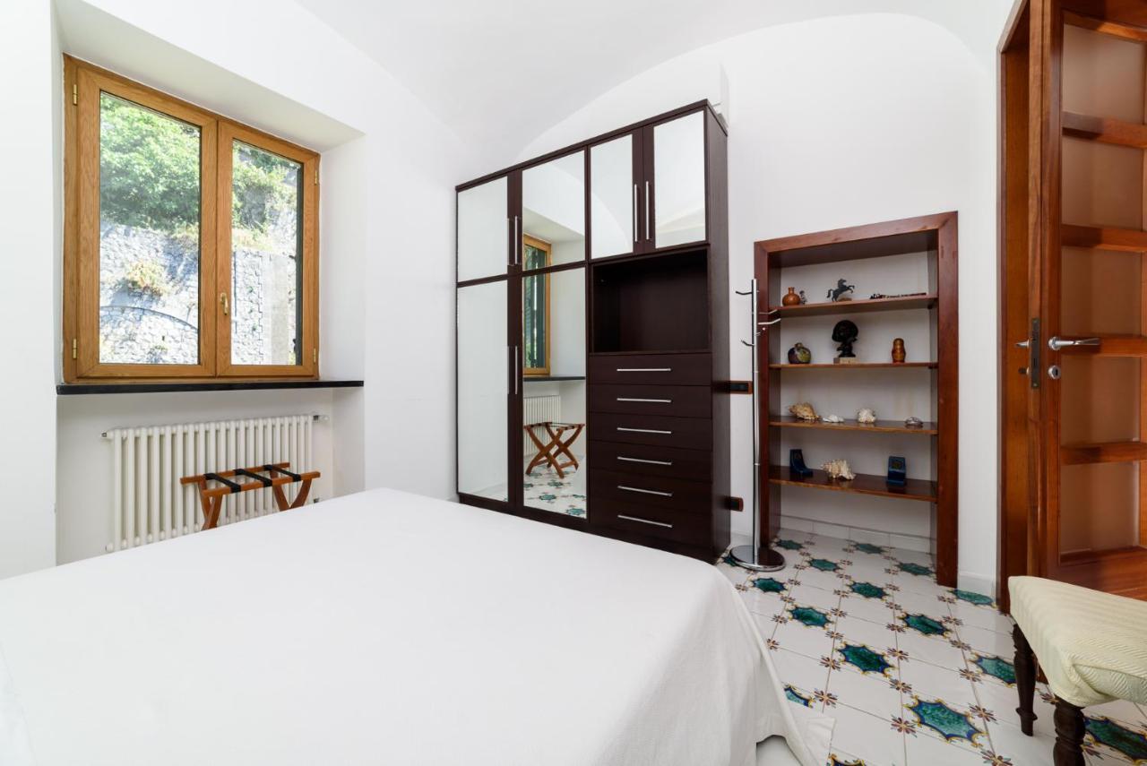 Amalfi Coast Family Luxury Suite Vietri Eksteriør billede