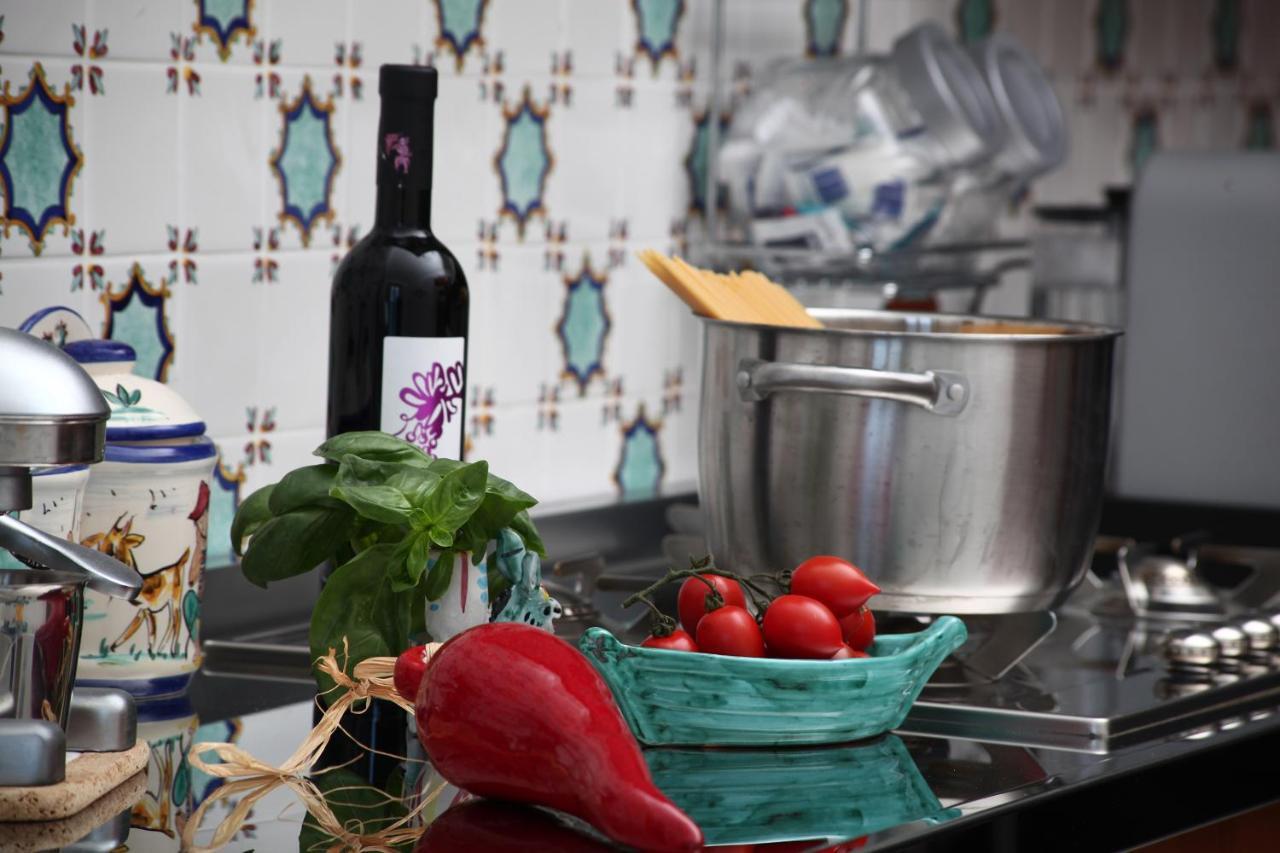 Amalfi Coast Family Luxury Suite Vietri Eksteriør billede